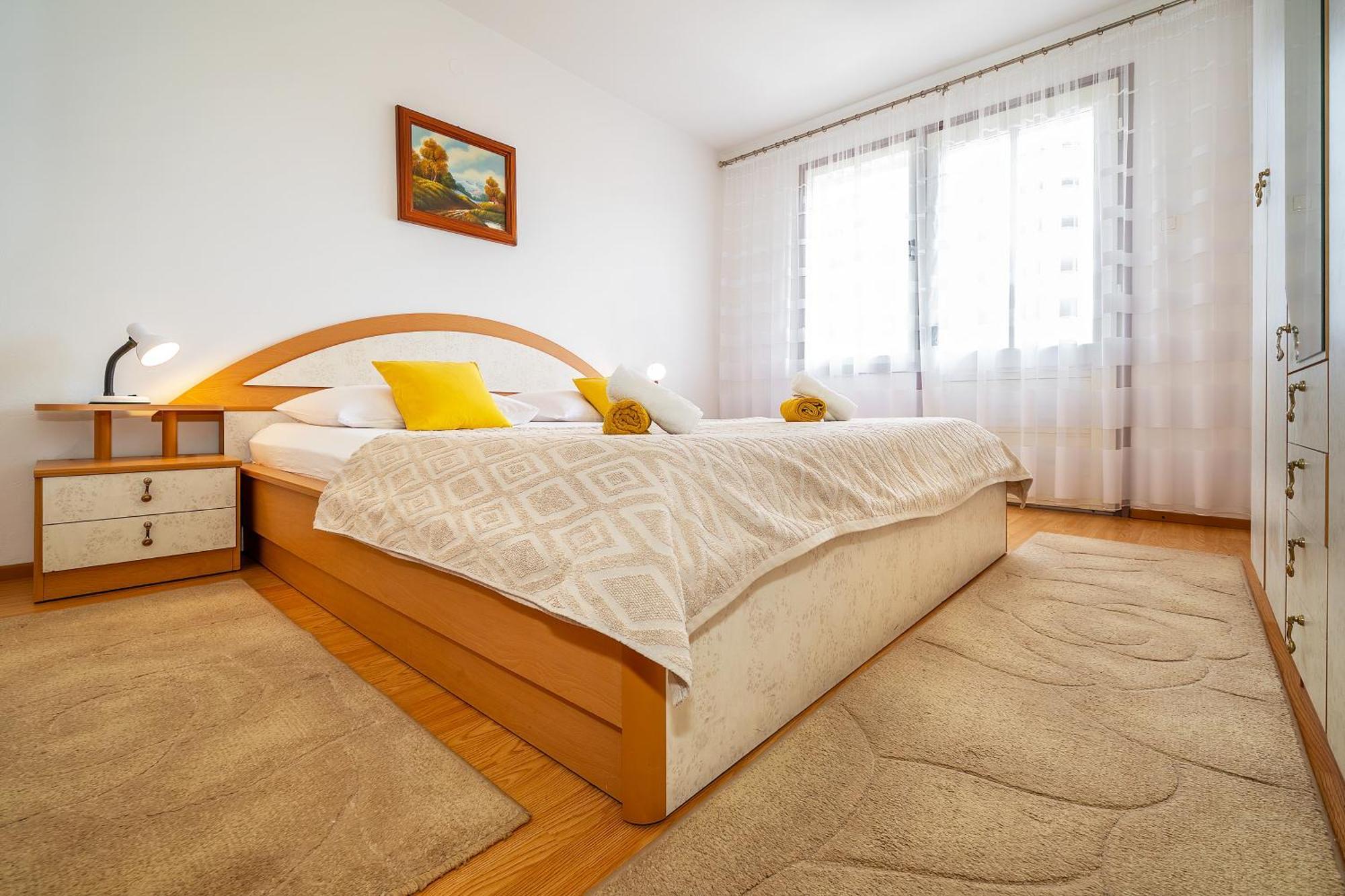 Apartments & Room Jagoda Башка Екстер'єр фото