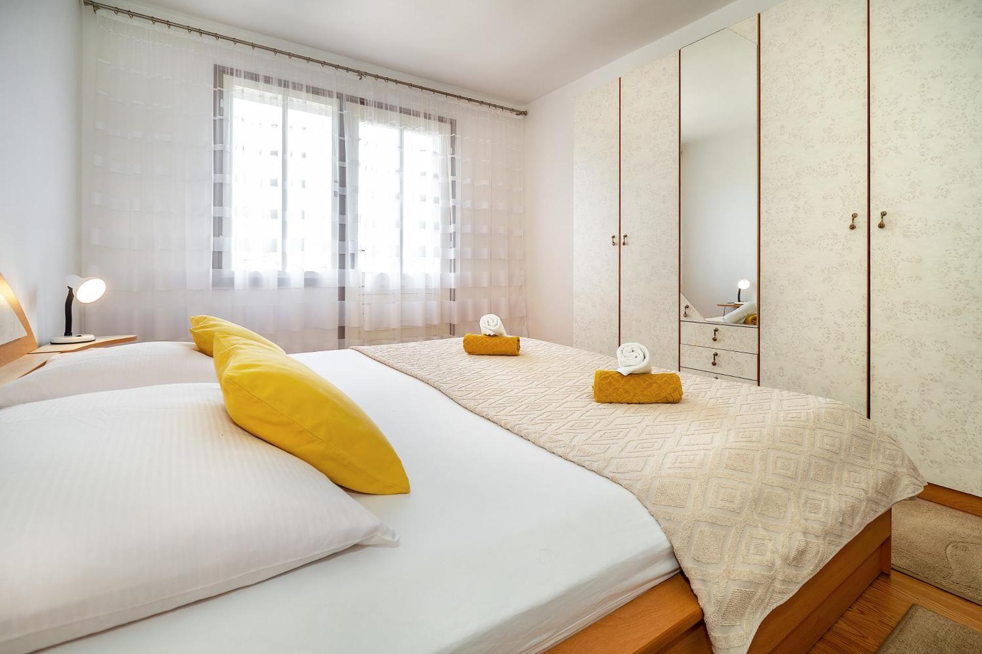 Apartments & Room Jagoda Башка Екстер'єр фото