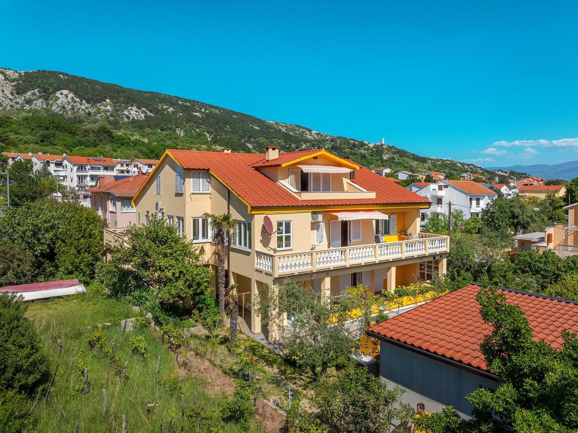 Apartments & Room Jagoda Башка Екстер'єр фото